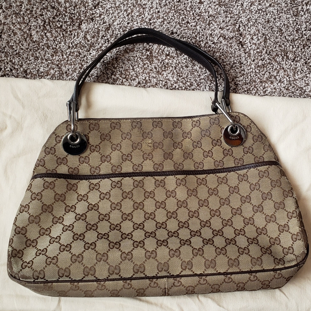Gucci handbag
